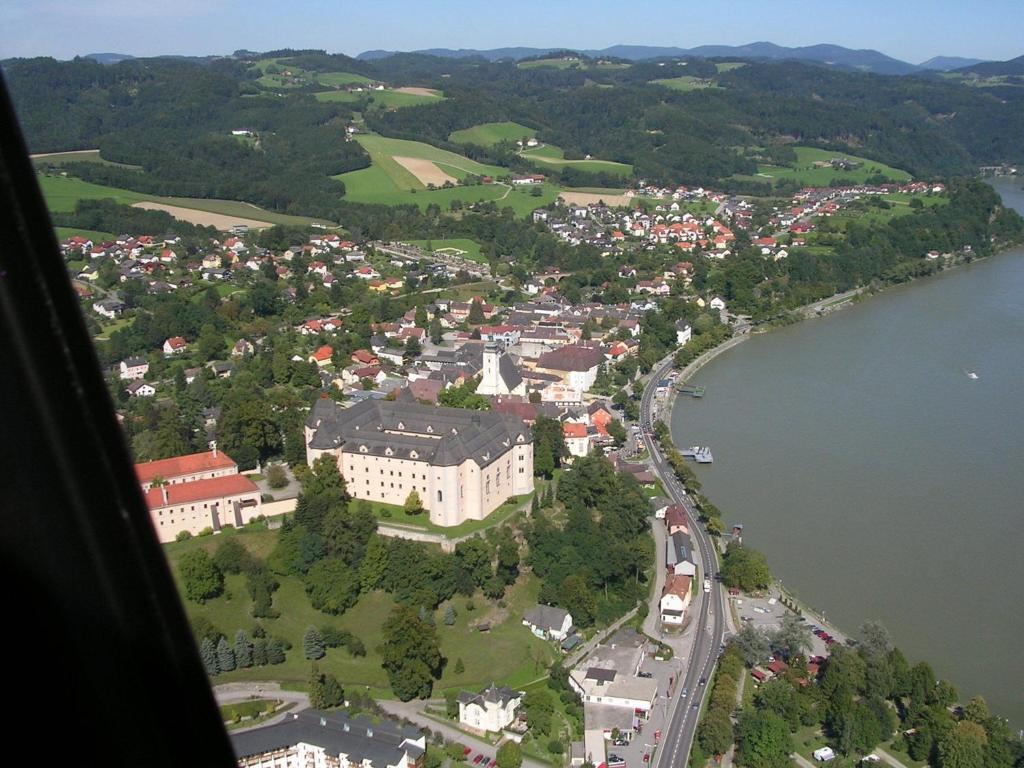 Hotel Haus Kloibhofer Grein Esterno foto